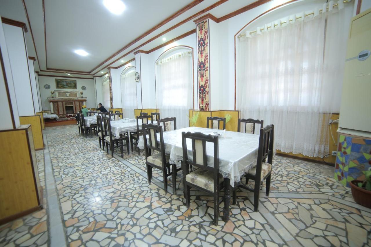 Отель Гостевой дом Rustambey House Хива Экстерьер фото